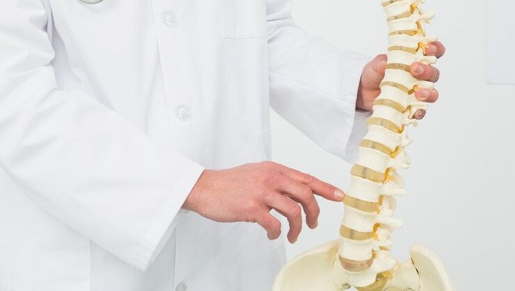 medikuak osteokondrosiaren garapen prozesua erakusten du